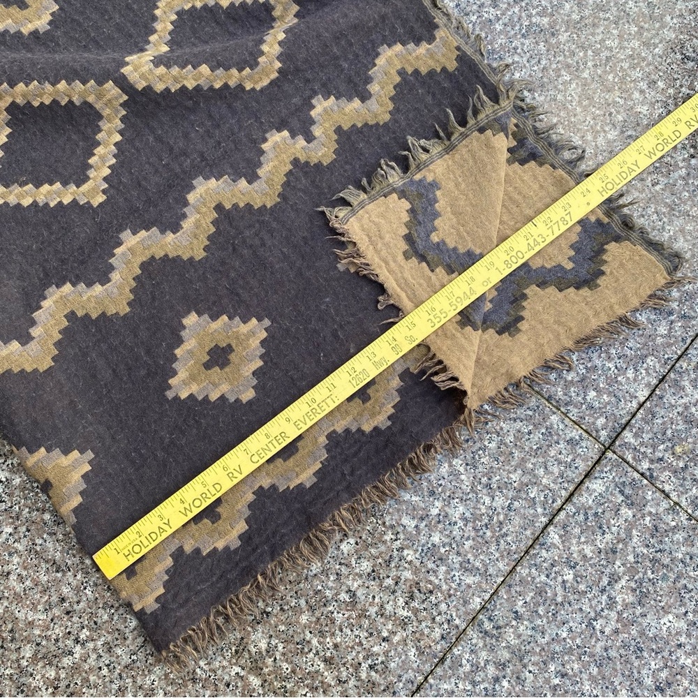 Wilfred wool blanket scarf - Picture 5 of 8